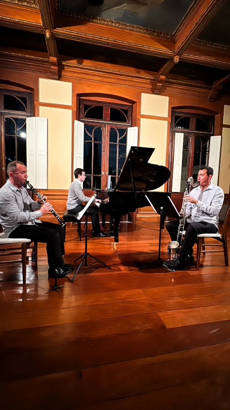 Haicai Trio no Paço da Liberdade